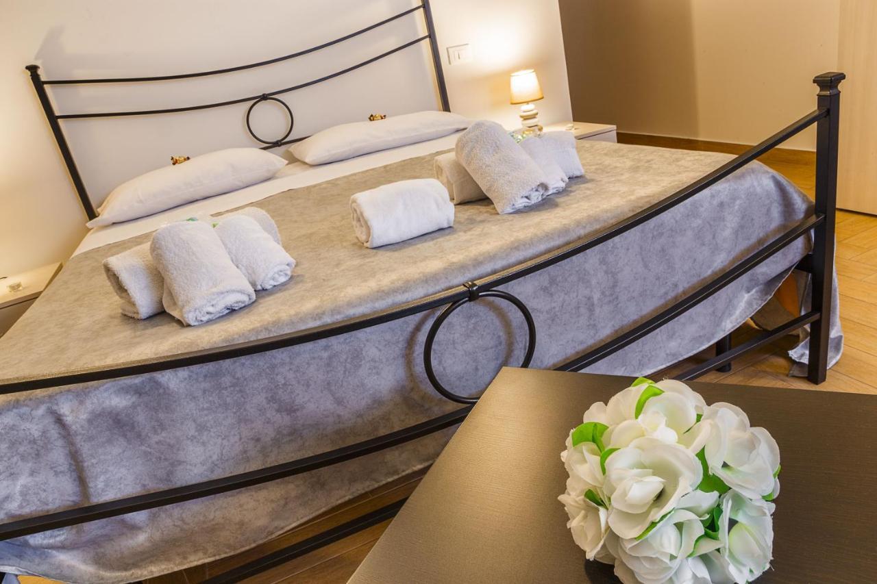 Sicily In Love 2 - Rooms & Breakfast Taormina Eksteriør billede