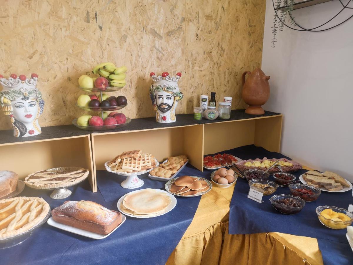Sicily In Love 2 - Rooms & Breakfast Taormina Eksteriør billede