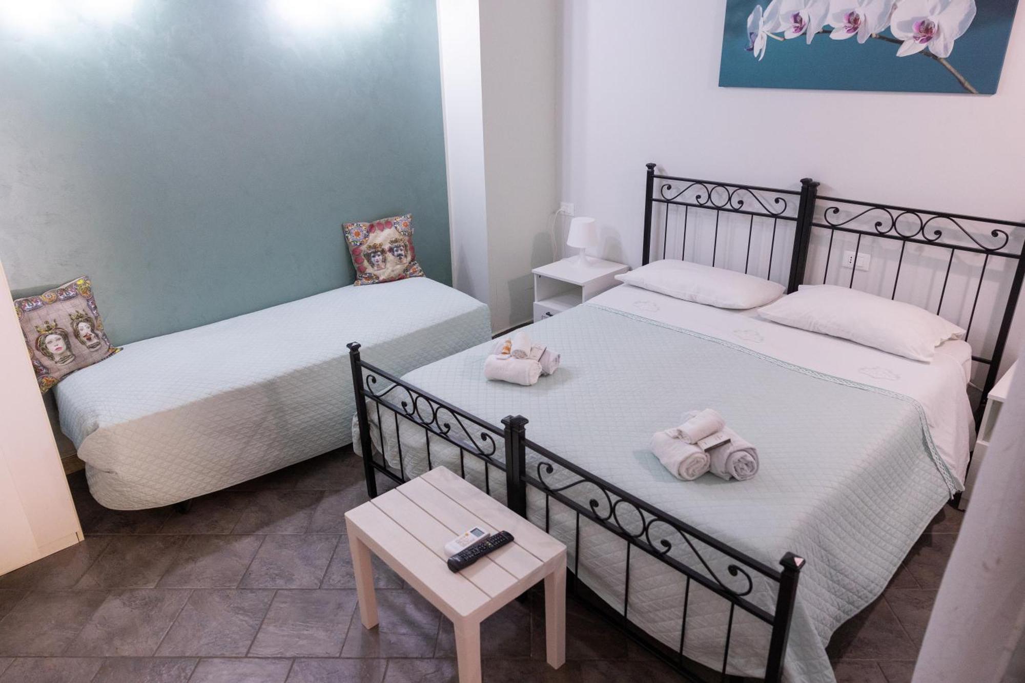 Sicily In Love 2 - Rooms & Breakfast Taormina Eksteriør billede