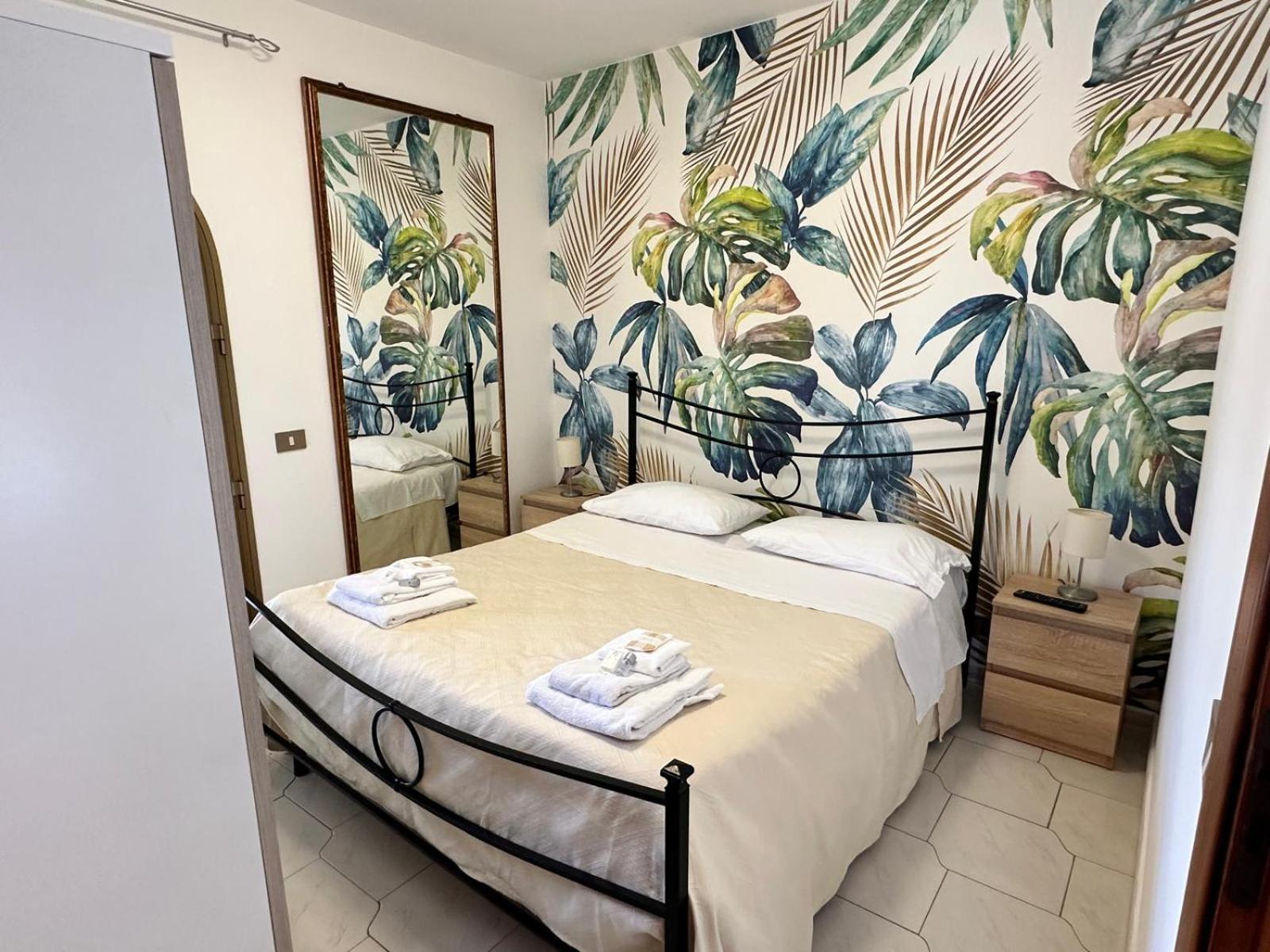 Sicily In Love 2 - Rooms & Breakfast Taormina Eksteriør billede