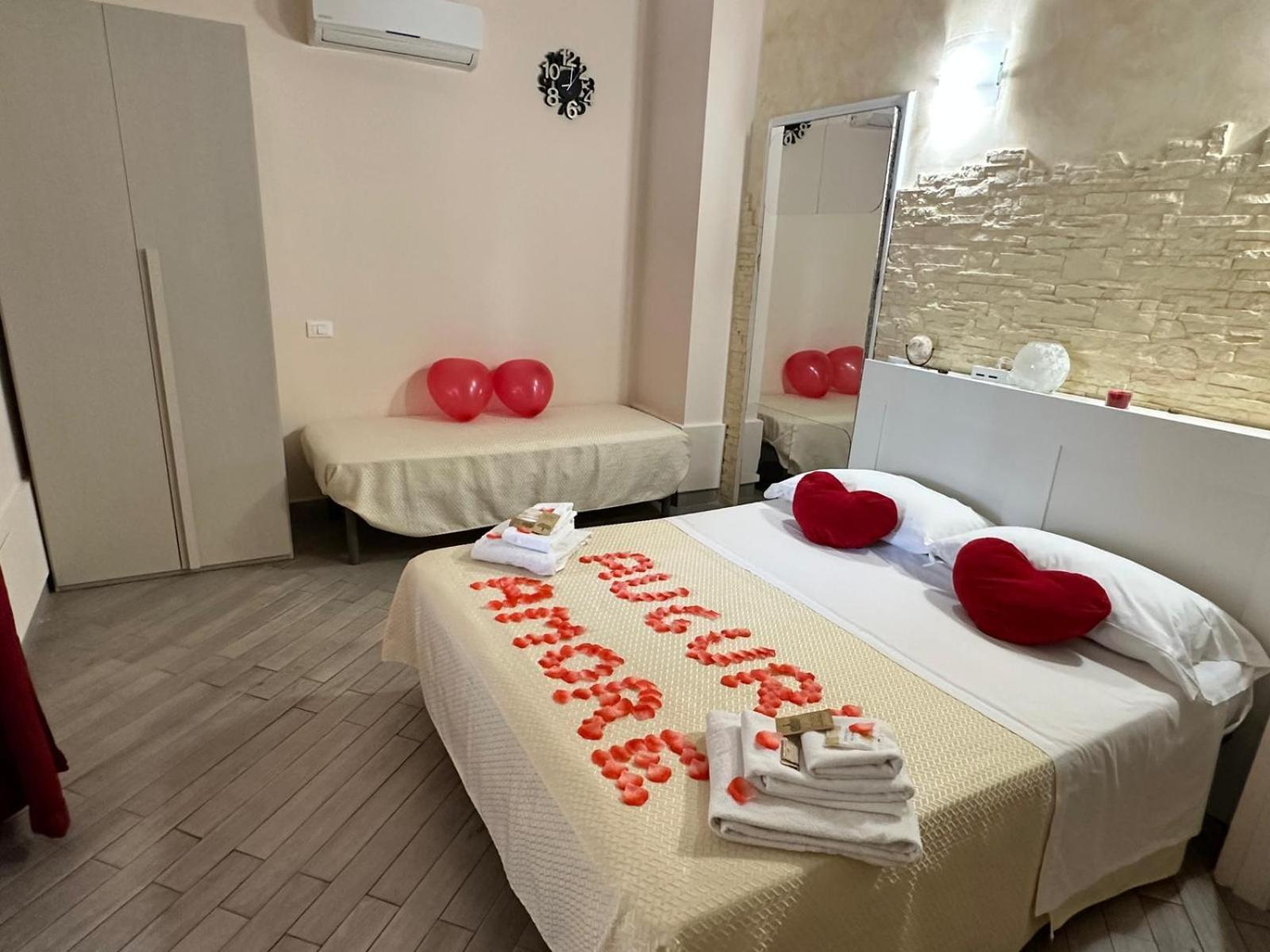 Sicily In Love 2 - Rooms & Breakfast Taormina Eksteriør billede
